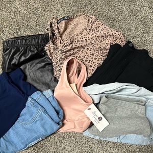 Maternity clothes bundle